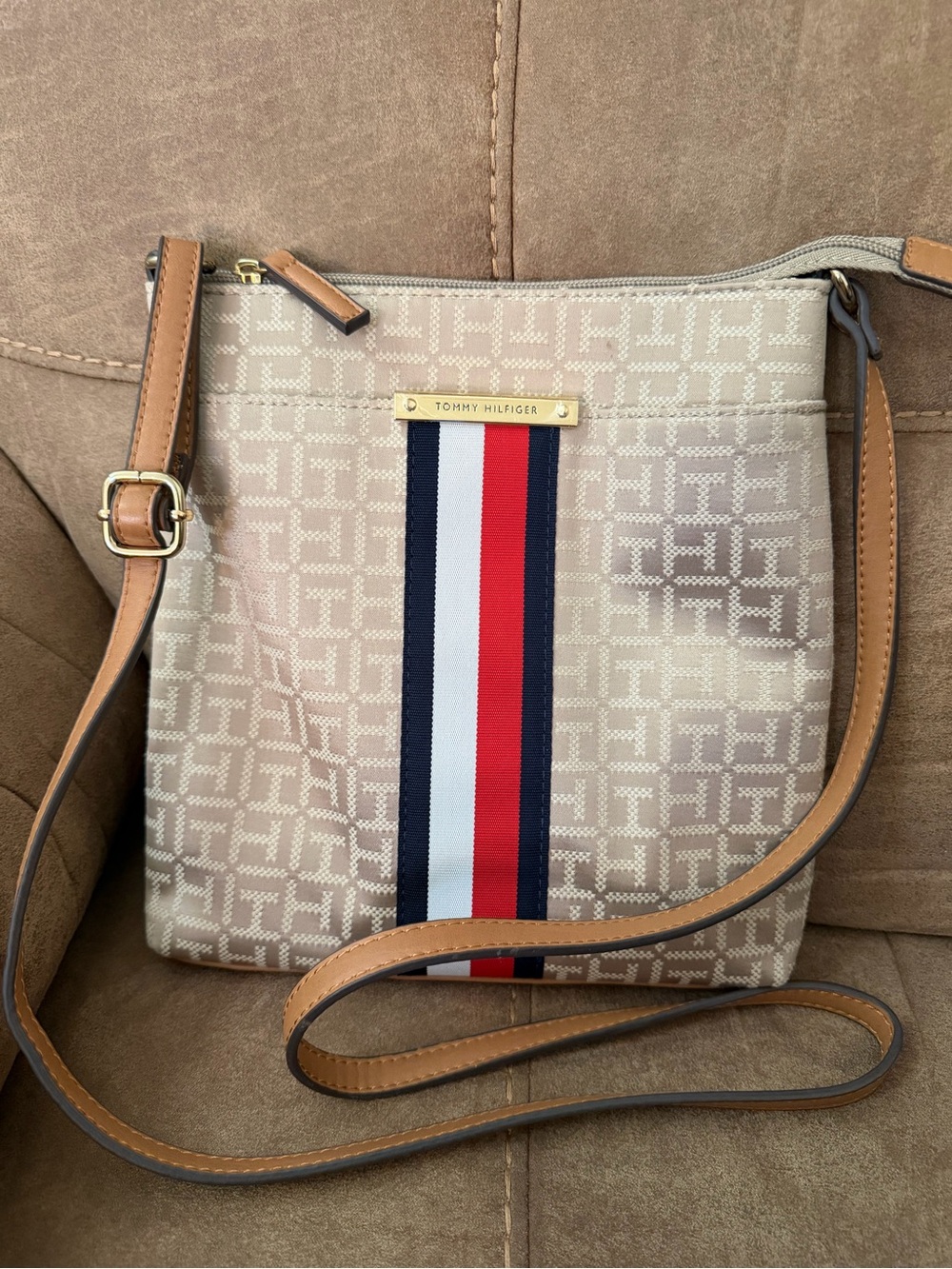 Tommy Hilfiger Beige Crossbody with Signature Red White Navy Stripe